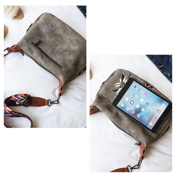 ⚘GRAY Vegan Leather Crossbody B… - Picture 6 of 8